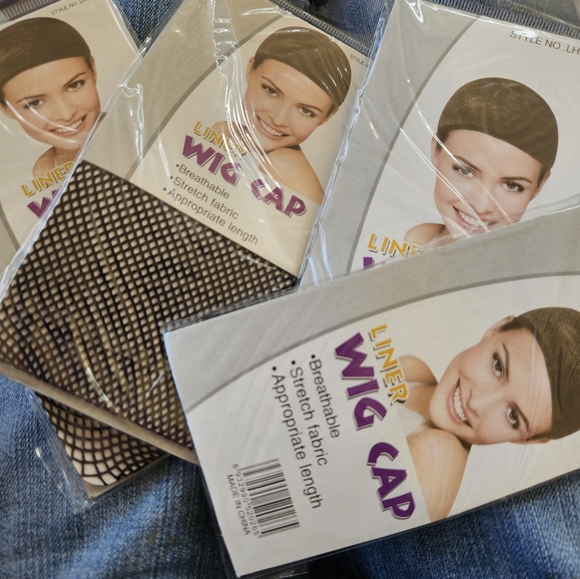 4pk Luner Wig Cap - Picture 3 of 3